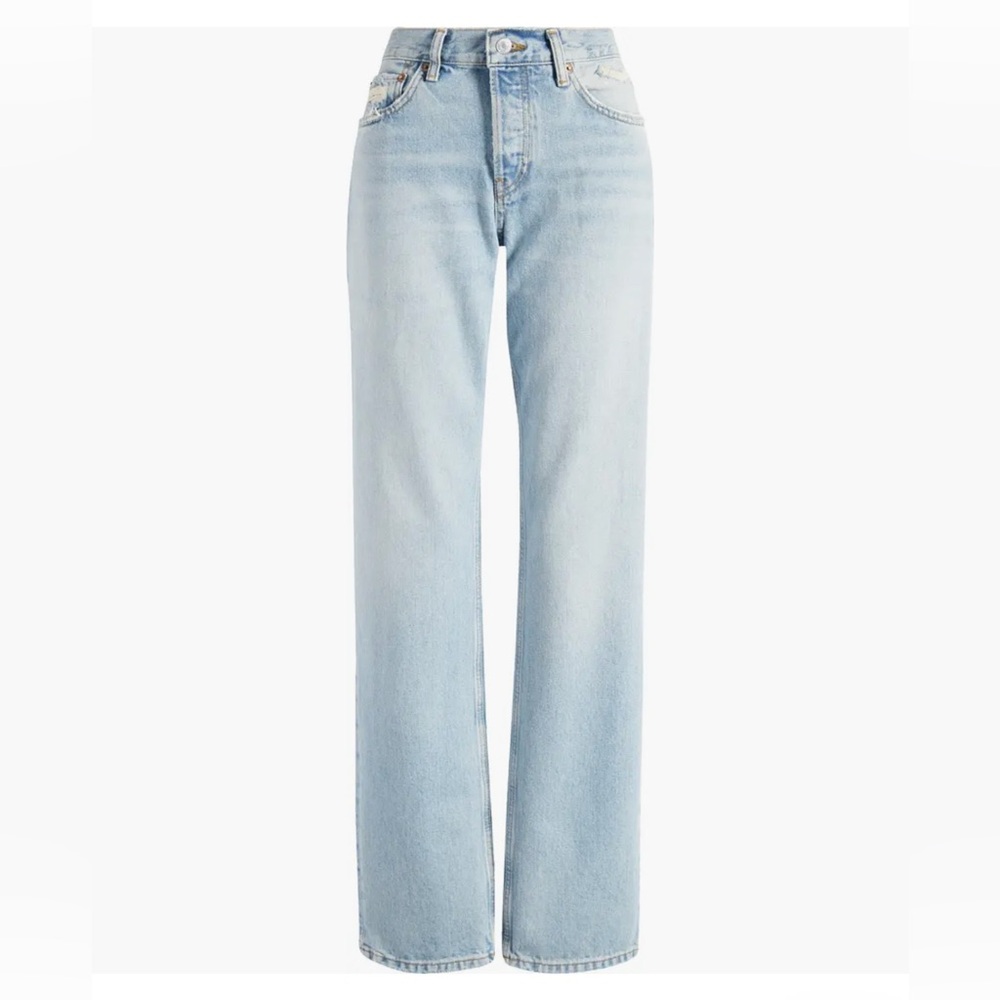 NWT Easy Straight Ripped Tide jeans